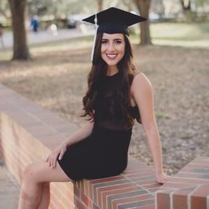 Meet your Posher, Mariela